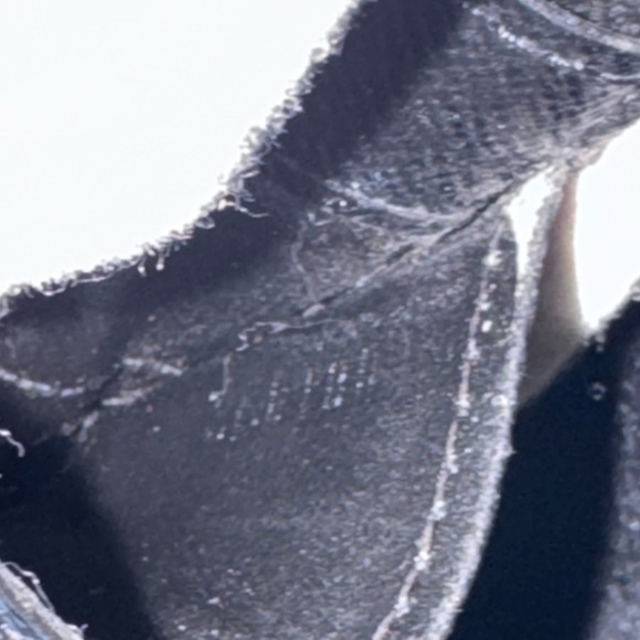 Louis Vuitton insert Card
Holder Damier
Graphite wallet - Picture 12 of 13